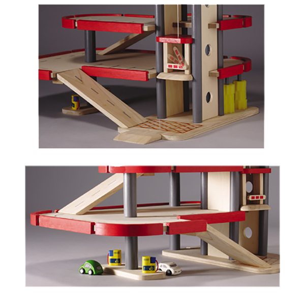 "Grote PlanToys garage voor veel speelplezier!"