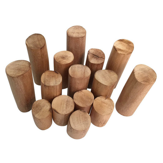 Stacking Trunks Set/15pc van natuurlijk hout met verschillende hoogtes en diameters, ideaal voor educatief spel en motorische ontwikkeling.