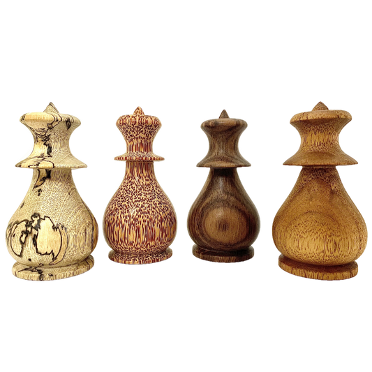 Mini WW Pointy Spire/4pc houten decorstukken in verschillende houtsoorten, perfect voor miniatuur- of modelbouwprojecten