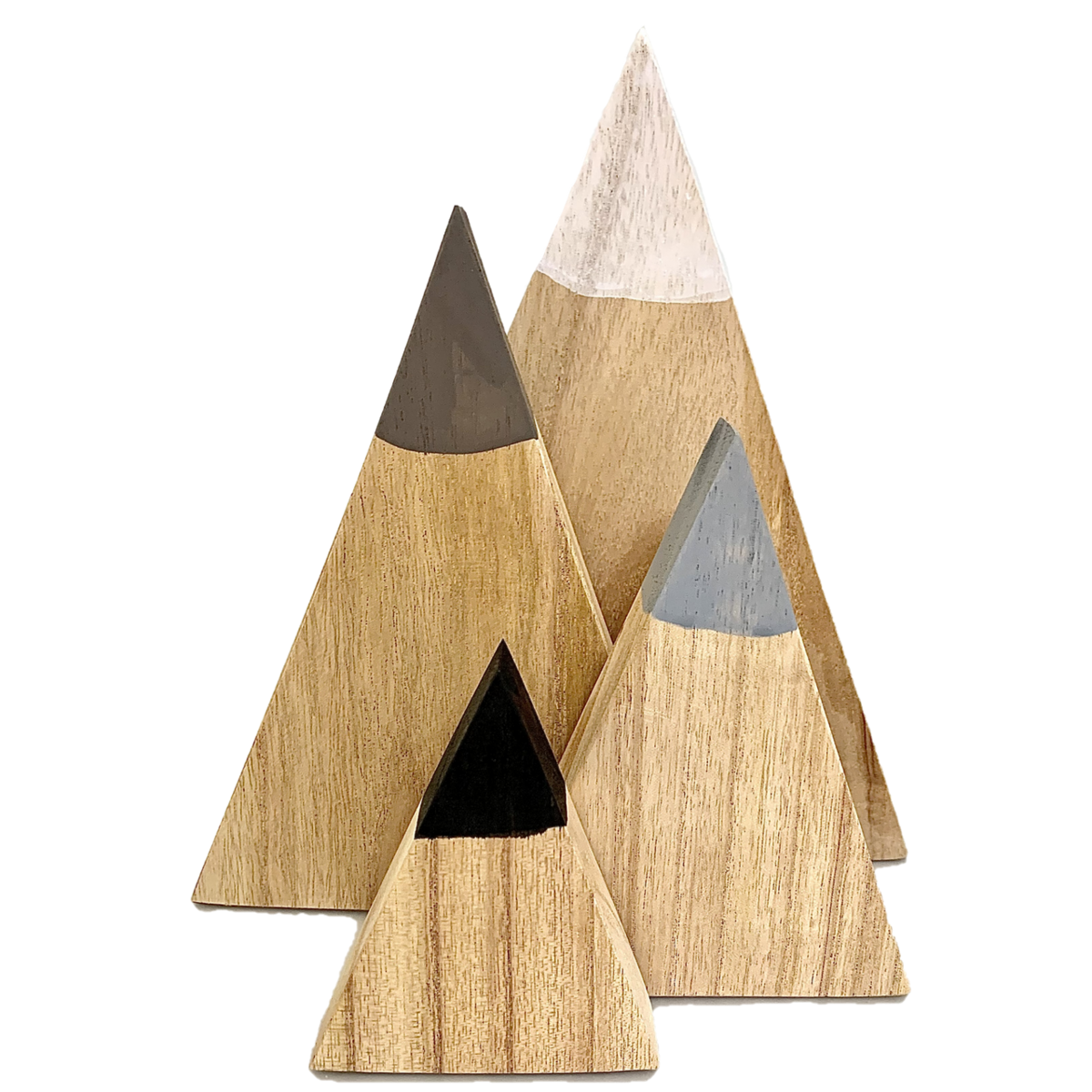 Set van 4 houten decoratieve bergen Winter Mountains/4pc met geschilderde toppen in zwart, wit, grijs en bruin. Perfect voor winterse woondecoratie.