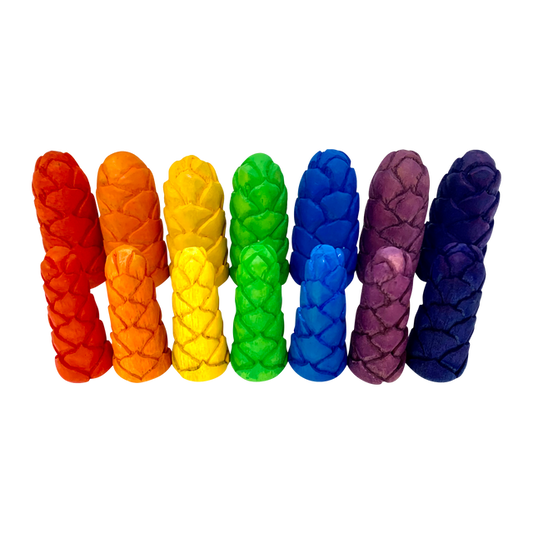 Mini Rainbow Flower Bud Lr/7pc in felle kleuren rood tot paars, ideaal voor decoratie of creatieve projecten in de categorie woonaccessoires.
