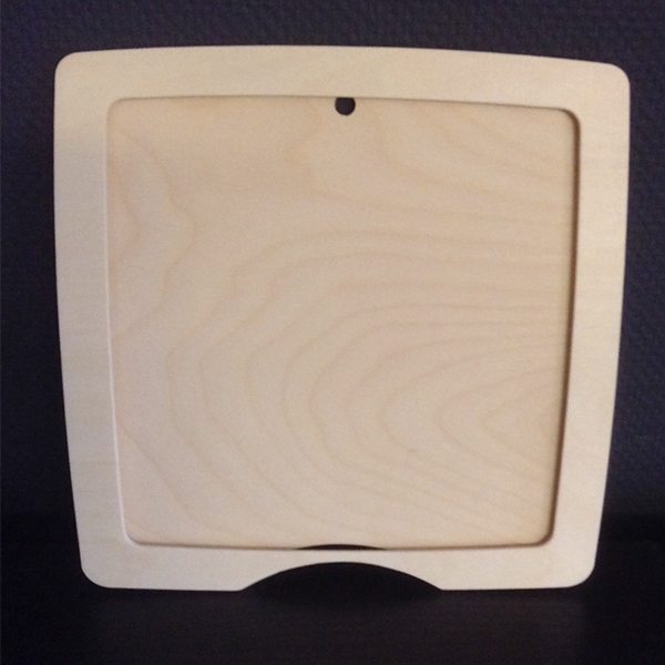 "Speelse houten lijst voor draaiplaat!"