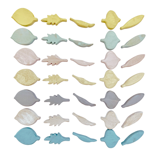 Mini Pastel Leaf Shapes/35pc in zachte kleuren zoals geel, roze, blauw en groen, ideaal voor scrapbooking en knutselprojecten