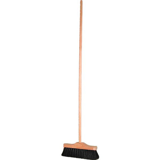 "Binnenbezem voor een schone kamer!"