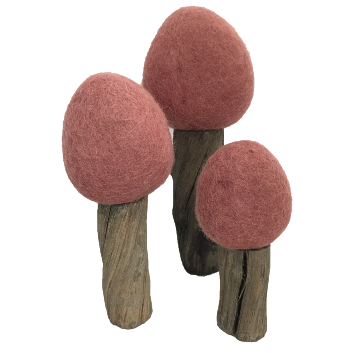 Decoratieve Earth Trees Autumn 3pc set met roze vilten boomtoppen en houten stammen, perfect voor herfstdecoratie in huis of etalage.